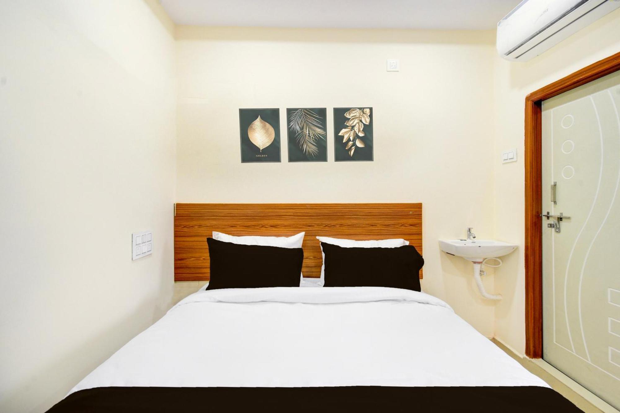 Hotel O D N Groups Sururnagar Extérieur photo